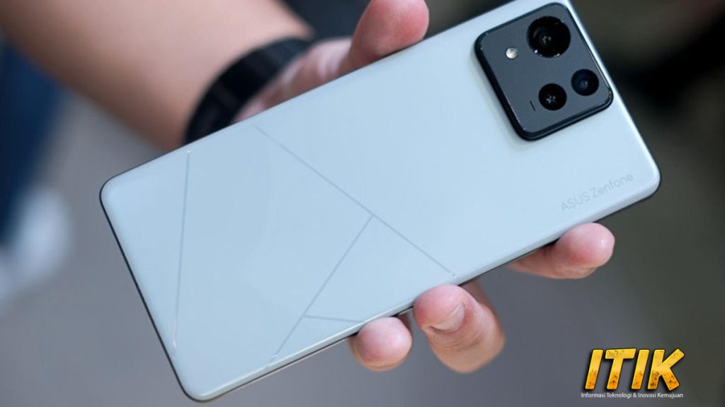 Asus ZenFone 12 Ultra Hadir, Kamera Gede Bukan Gimmick!