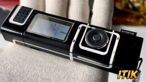 Nokia 7280 dan 4 Keunikan Desainnya yang Tak Terlupakan