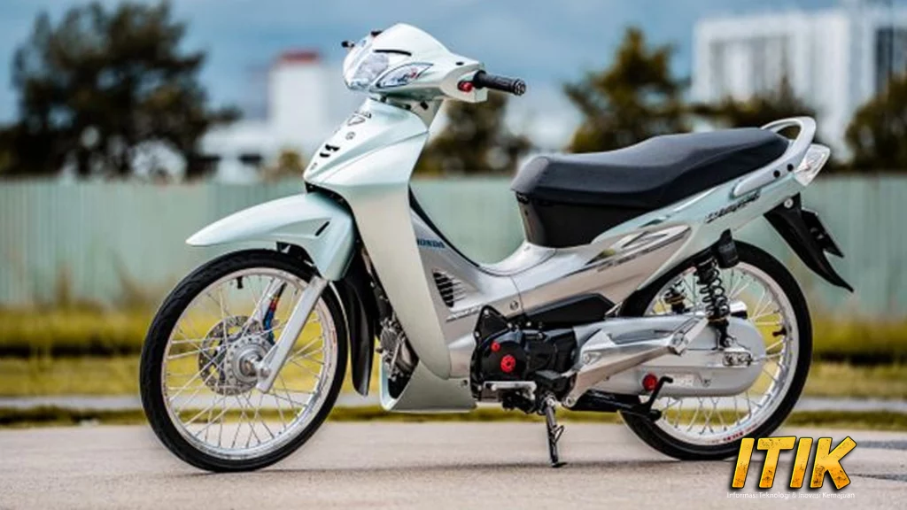 Honda Karisma 125: Reinkarnasi dalam Motor Sejuta Umat! 4 Honda Karisma 125: Reinkarnasi dalam Motor Sejuta Umat!